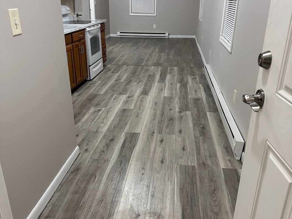 1st image of 174 Farmington Ave Floor 2