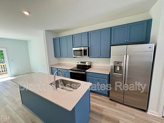 2nd image of 3104 Bomore Rd