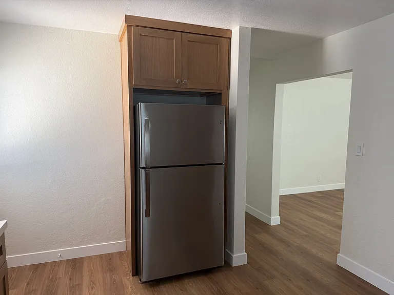 1834 E Lomita Ave — Photo 3
