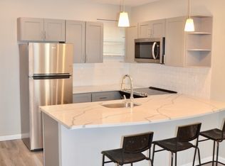 2031 Fernon St, Philadelphia, PA 19145