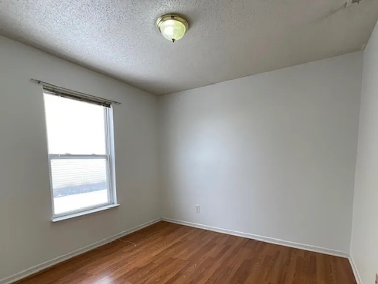 10056 Clear Creek Cir — Photo 5