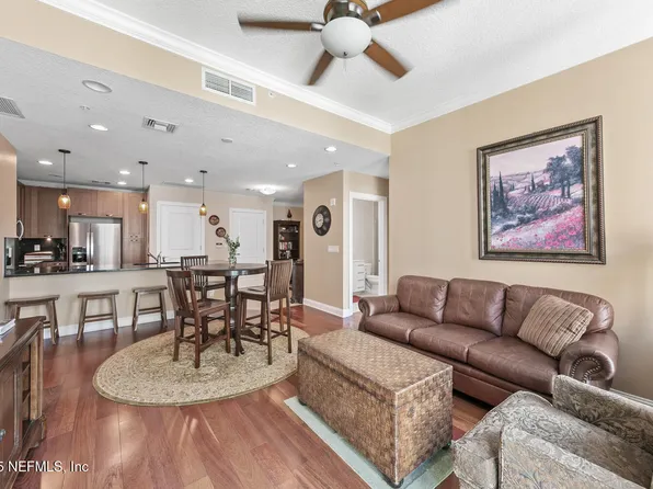 1431 Riverplace Blvd APT 2302, Jacksonville, FL 32207