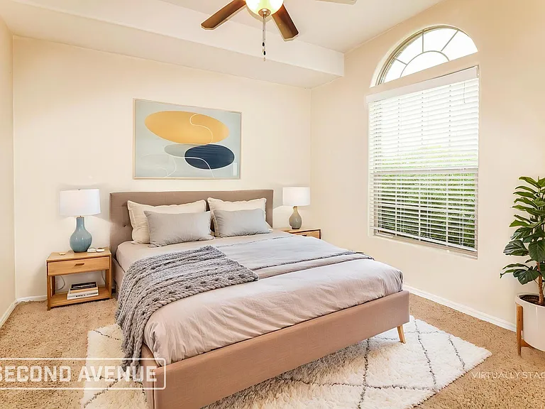 1037 Imperial St — Photo 14