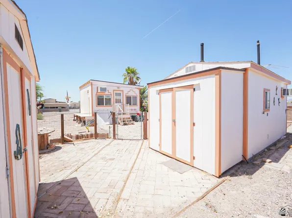 10301 Linda Ln, Wellton, AZ 85356