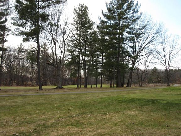 4th image of 13342 Windy Craig Dr NE