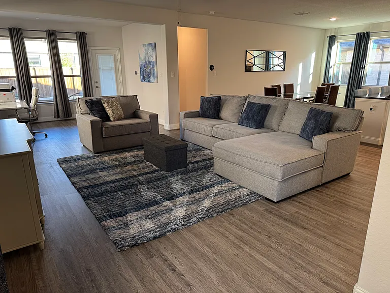 3016 Sunnyside Dr — Photo 3