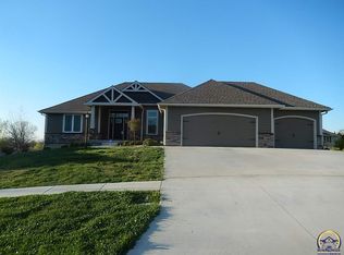 6930 SW 44th St, Topeka, KS 66610