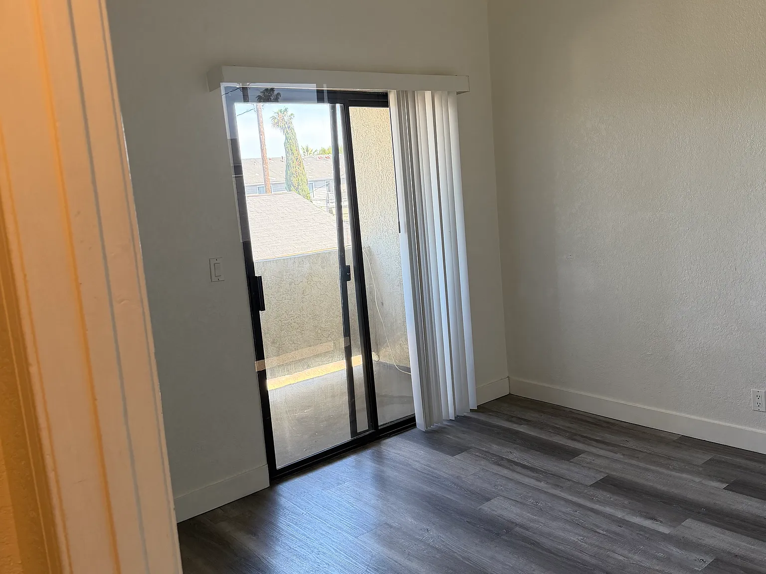 2 bed, 640 sqft, $2,200 — Photo 1