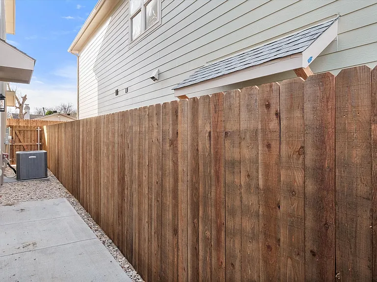 508 E Kimball St #2 — Photo 31
