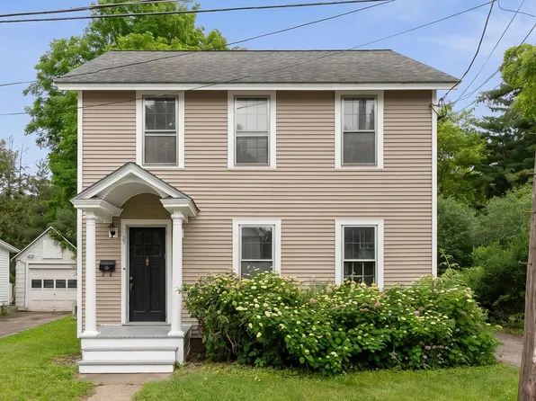 39 Latham Court, Burlington, VT 05401