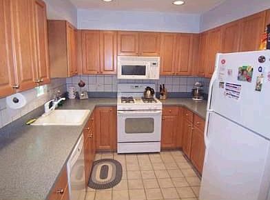 Kitchen with Corian