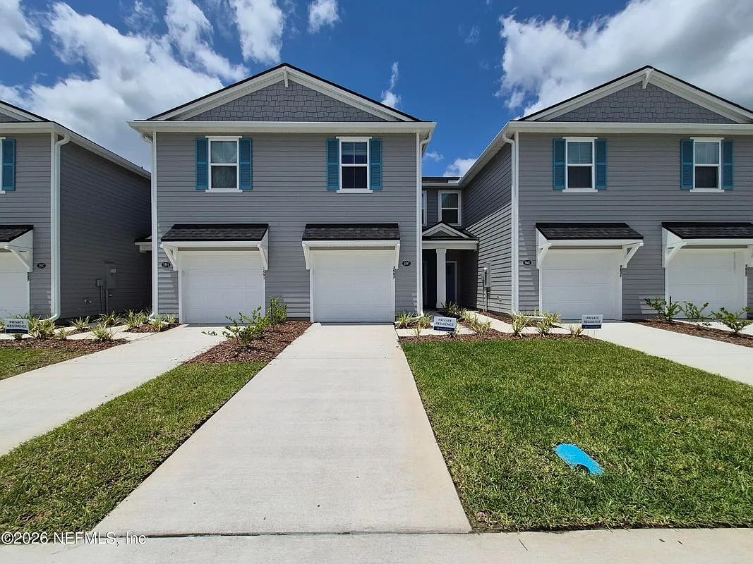3 bed, 3.0 bath, 1442 sqft, $1,850 — Photo 3