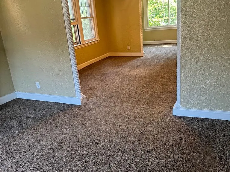 16230 Cherrylawn St — Photo 3