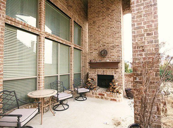 2nd image of 4301 Glenshire Ct