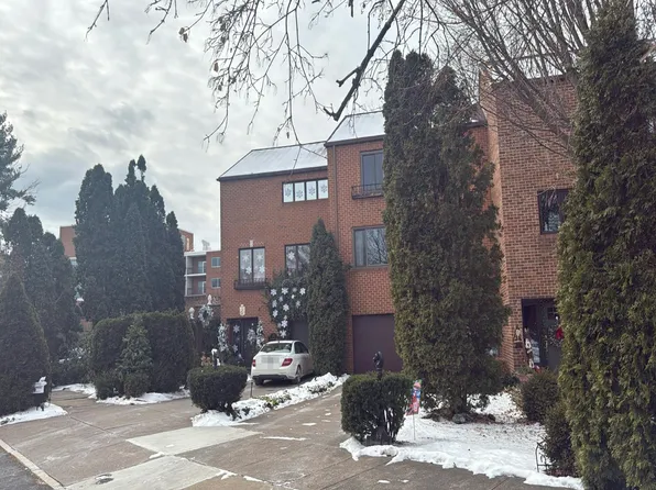 71 Jefferson Ln, Wilkes Barre, PA 18701