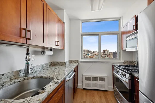 Rented by Corcoran | media 2