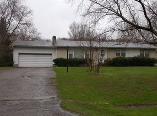 1246 Dogwood Dr, Chesterton, IN 46304