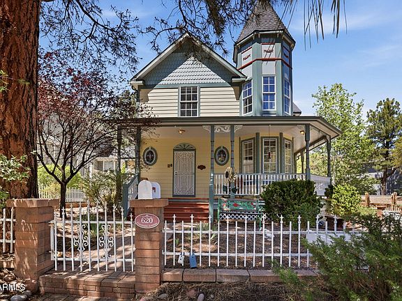 2nd image of 620 CORONADO Avenue