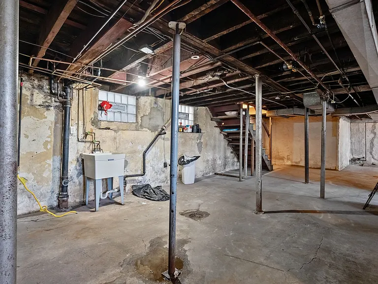 113 Johnston Avenue — Photo 33