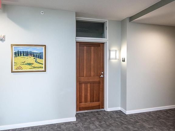 5th image of 301 7th St W Unit 2203