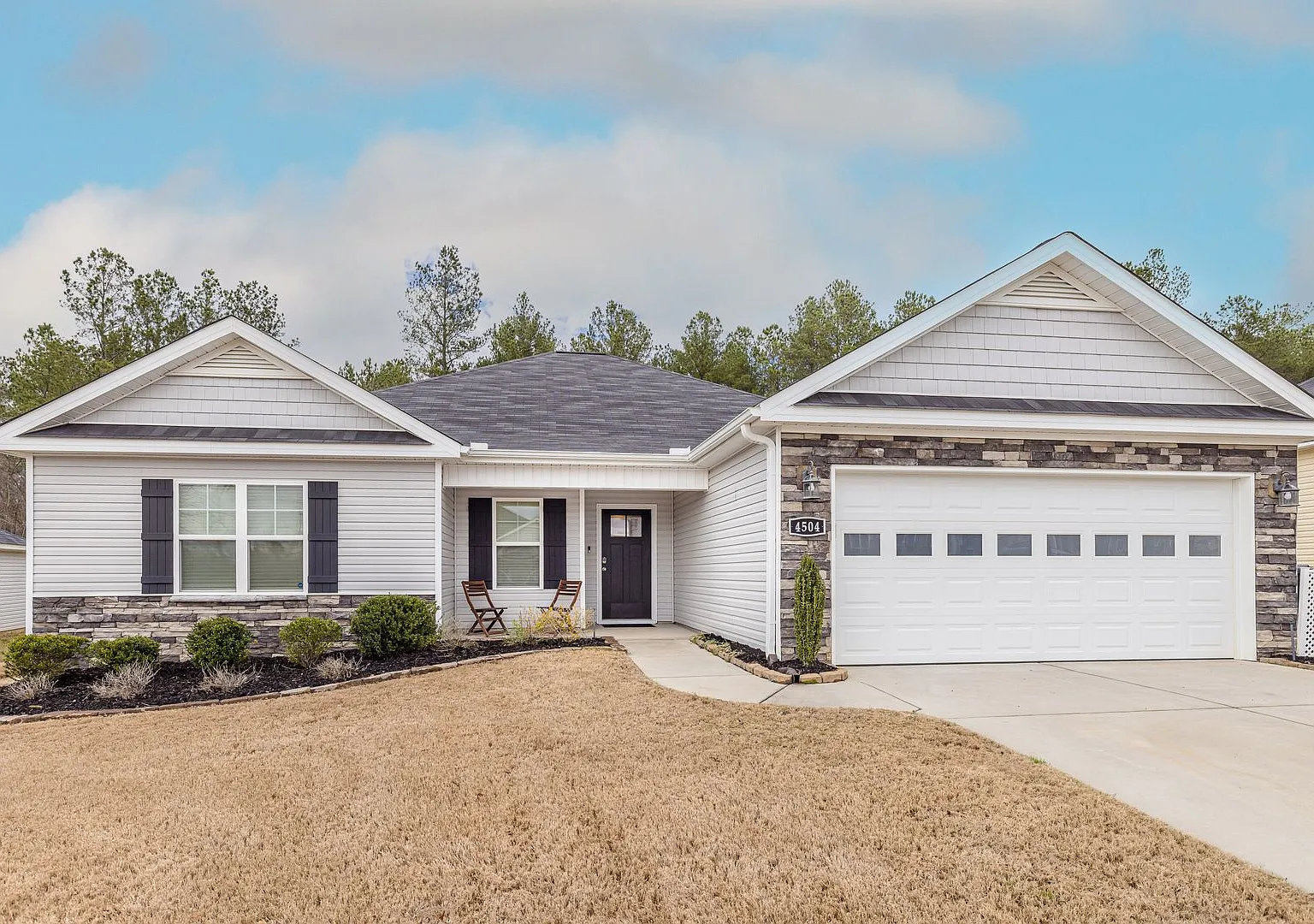 4504 Raleigh Dr — Photo 1