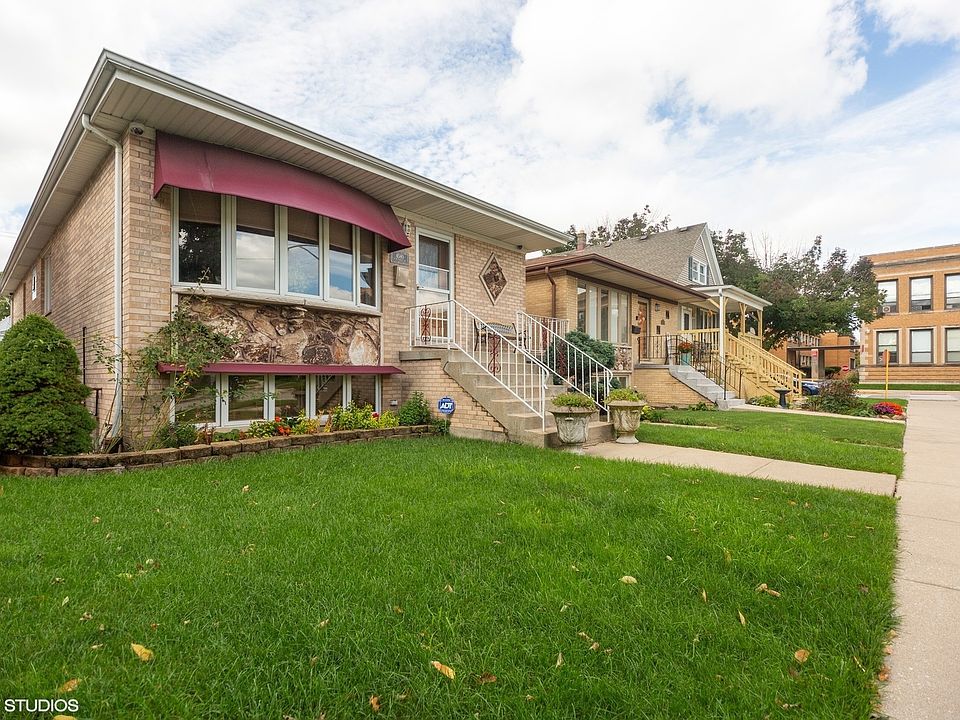 1st image of 4580 N McVicker Ave