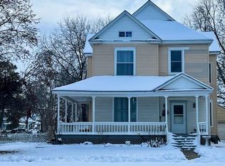 705 W Iron Ave, Salina, KS 67401