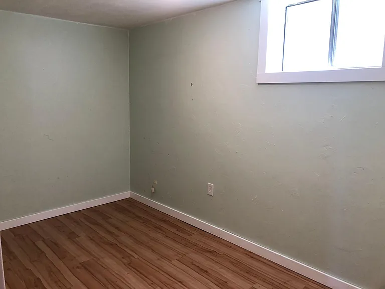1007 NW Bryant St — Photo 15