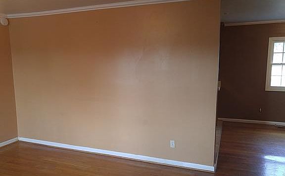 3rd image of 377 Nicewood Dr