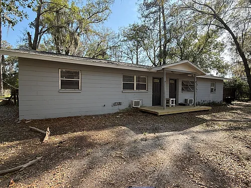 3801 SW 17th Pl Photo 1