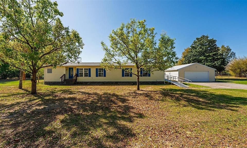 1st image of 5353 NE 136th Pl