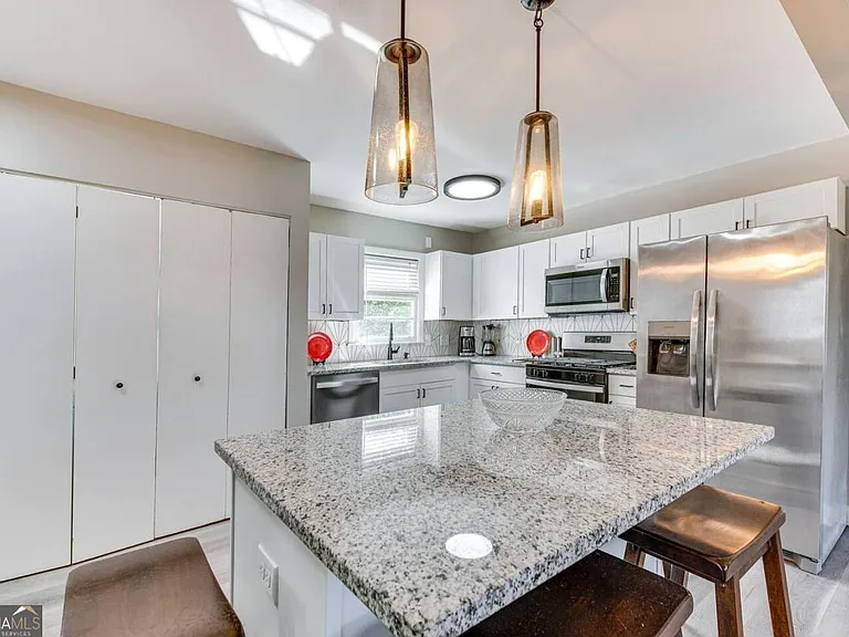 6385 Lobelia Rd SW — Photo 16
