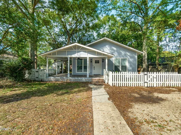 205 5th St, Picayune, MS 39466