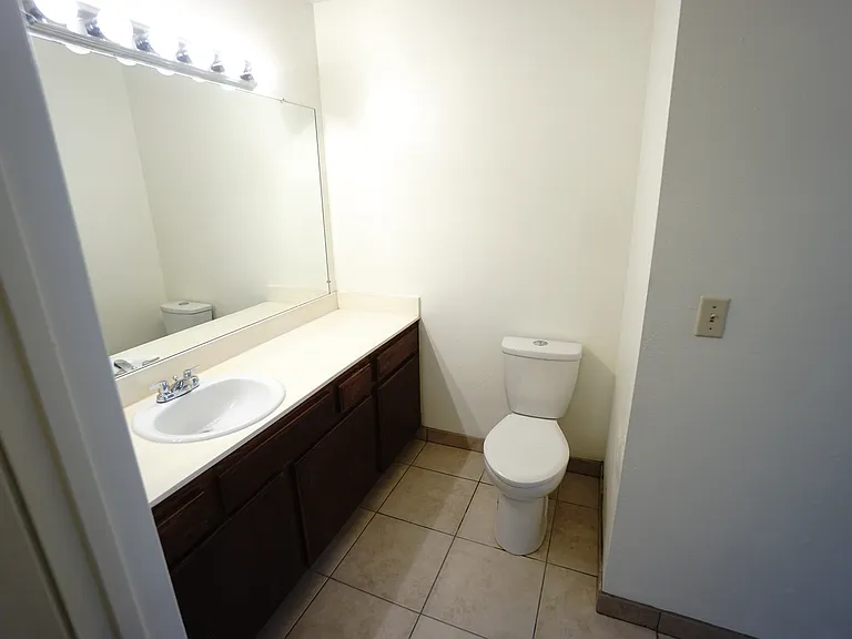 1190 S Winery Ave #245 — Photo 26