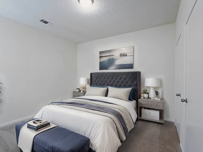 Cambridge Park Apartments — Photo 152