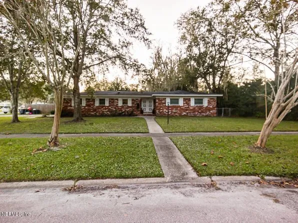 2322 Brest Rd, Jacksonville, FL 32216