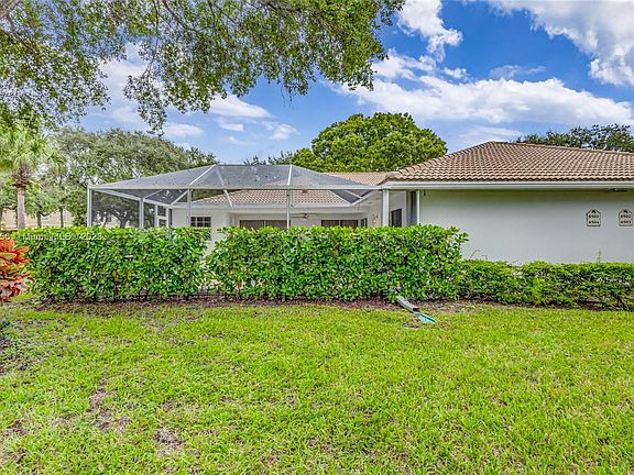 4th image of 8504 Chapman Oak Ct #8504