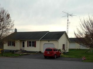140 Susan Ln, Martinsburg, WV 25404