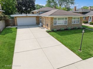 3028 Sunnyside Ave, Broadview, IL 60154