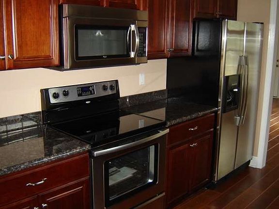 4th image of 147 Tafflinger Dr