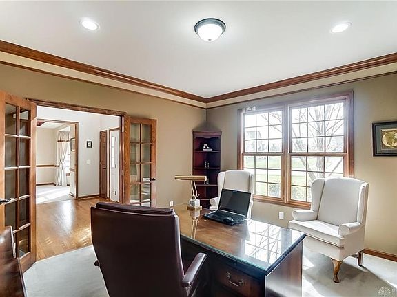 4th image of 5620 Crestwood Dr