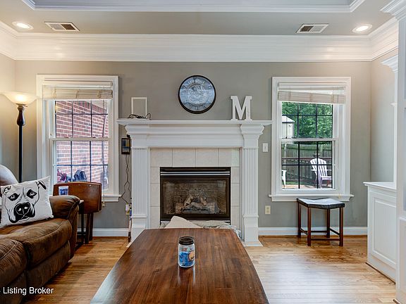 5th image of 10615 Harrison Ln