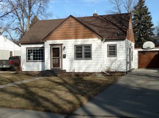 1412 3rd St S, Moorhead, MN 56560