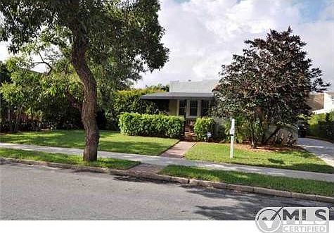 2nd image of 315 Dartmouth Dr