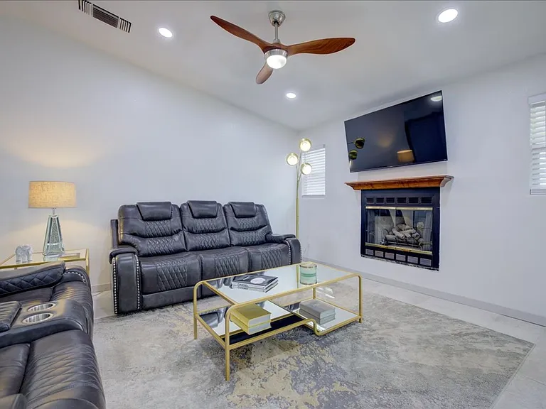 5501 N Lazybrook Pl — Photo 9