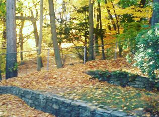 5 Chiltern Hill Dr, Worcester, MA 01602