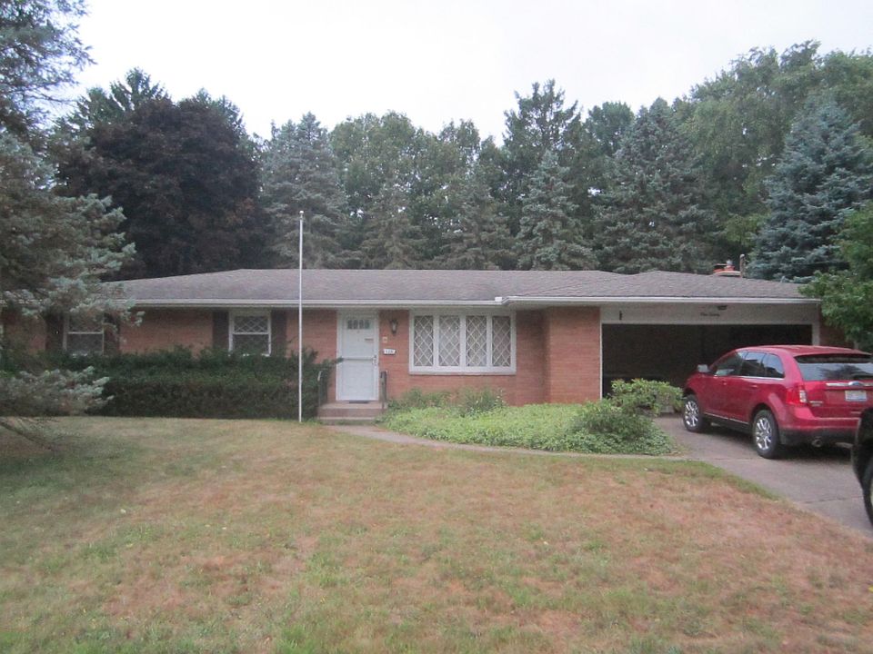 1st image of 120 Christy Dr