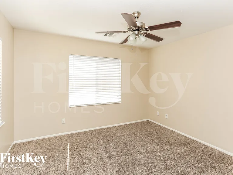 4813 Bride St — Photo 9