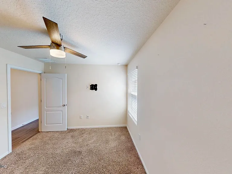 2385 Oak Stream Dr — Photo 15