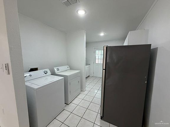 5th image of 2612 E Mile 17 Rd #1/2